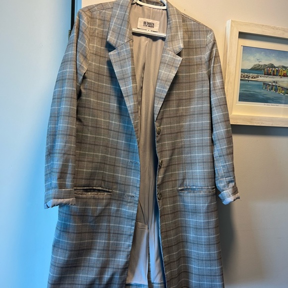 Jacket - Picture 3 of 4